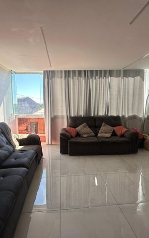 Casa à venda com 230m², 4 quartos e 2 vagas Casa à venda com 230m², 4 quartos e 2 vagasSala 2