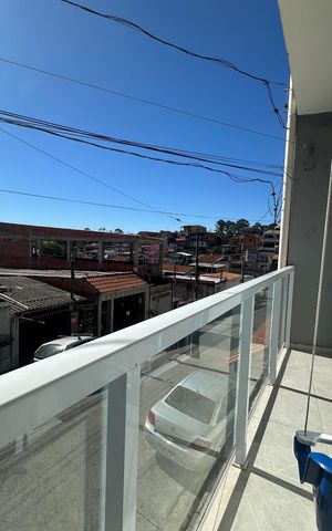 Casa à venda com 230m², 4 quartos e 2 vagas Casa à venda com 230m², 4 quartos e 2 vagasVaranda da Sala
