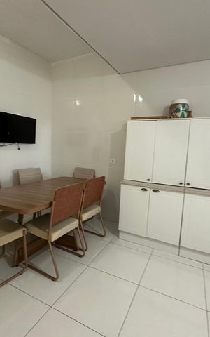 Casa à venda com 230m², 4 quartos e 2 vagas Casa à venda com 230m², 4 quartos e 2 vagasCozinha