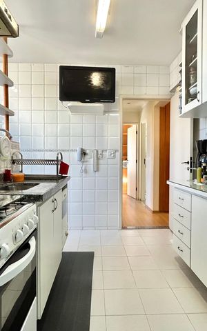 Apartamento à venda com 65m², 2 quartos e 1 vaga Apartamento à venda com 65m², 2 quartos e 1 vagaCozinha