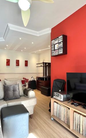 Apartamento à venda com 65m², 2 quartos e 1 vaga Apartamento à venda com 65m², 2 quartos e 1 vagaSala