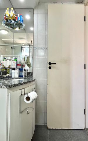 Apartamento à venda com 65m², 2 quartos e 1 vaga Apartamento à venda com 65m², 2 quartos e 1 vagaBanheiro