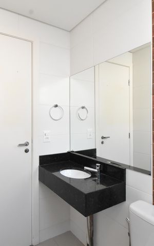 Apartamento para alugar com 60m², 2 quartos e 2 vagasBanheiro