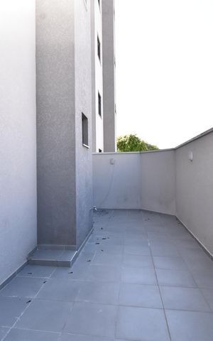 Apartamento para alugar com 60m², 2 quartos e 2 vagasVaranda