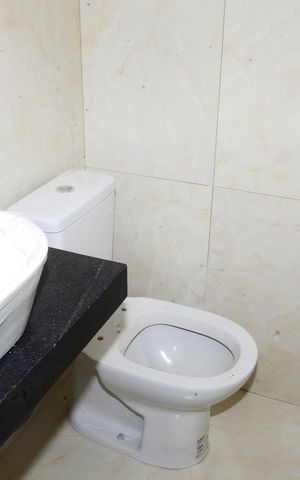 Casa à venda com 135m², 3 quartos e 2 vagasBanheiro Social