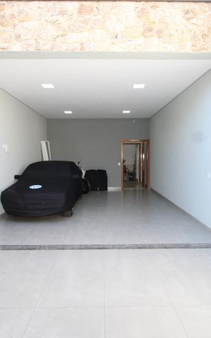 Casa à venda com 210m², 3 quartos e 4 vagasGaragem