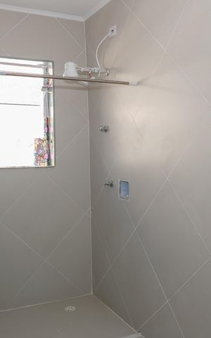 Casa à venda com 160m², 3 quartos e 2 vagas Casa à venda com 160m², 3 quartos e 2 vagasBanheiro