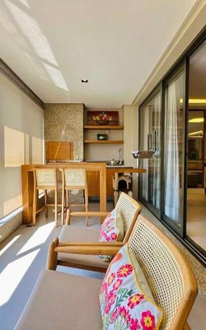 Apartamento à venda com 228m², 3 quartos e 4 vagas
