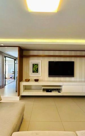 Apartamento à venda com 228m², 3 quartos e 4 vagas