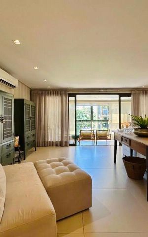 Apartamento à venda com 228m², 3 quartos e 4 vagas