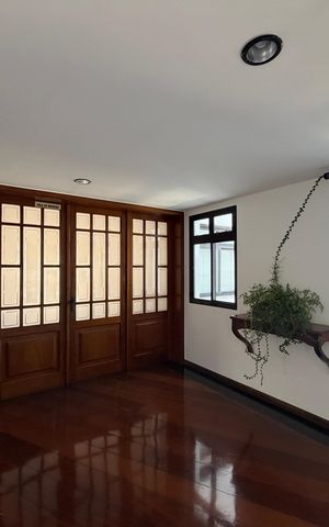 Apartamento para alugar com 93m², 3 quartos e 1 vagaÁrea comum - Sala de Reuniões