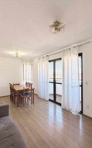 Apartamento para alugar com 93m², 3 quartos e 1 vagaSala