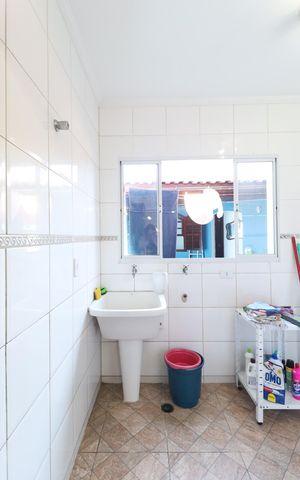 Casa para alugar com 227m², 3 quartos e 8 vagas