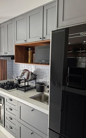 Apartamento à venda com 43m², 2 quartos e 1 vaga Apartamento à venda com 43m², 2 quartos e 1 vagaCozinha e Área de Serviço