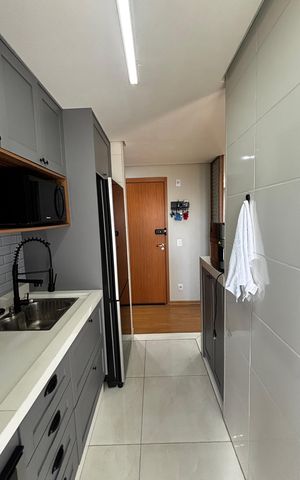 Apartamento à venda com 43m², 2 quartos e 1 vaga Apartamento à venda com 43m², 2 quartos e 1 vagaCozinha e Área de Serviço