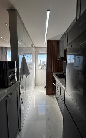 Apartamento à venda com 43m², 2 quartos e 1 vaga Apartamento à venda com 43m², 2 quartos e 1 vagaCozinha e Área de Serviço