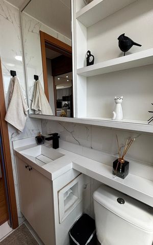 Apartamento à venda com 43m², 2 quartos e 1 vaga Apartamento à venda com 43m², 2 quartos e 1 vagaBanheiro
