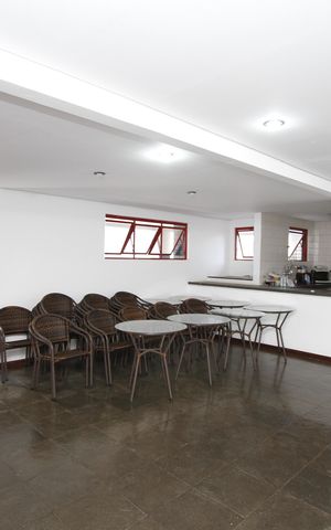 Apartamento à venda com 75m², 2 quartos e 1 vagaÁrea comum - Salão de festas