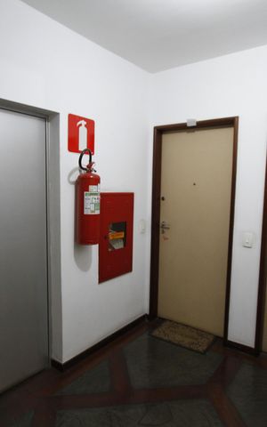 Apartamento à venda com 75m², 2 quartos e 1 vagaELEVADOR