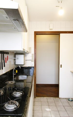 Apartamento à venda com 75m², 2 quartos e 1 vagaCozinha
