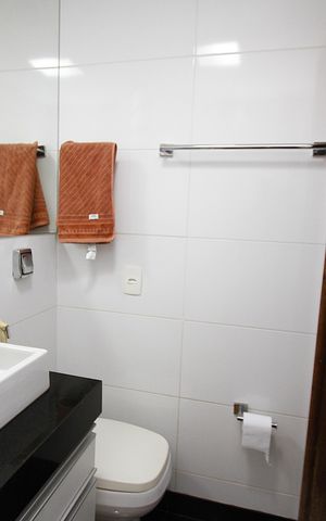 Apartamento à venda com 75m², 2 quartos e 1 vagaBanheiro da Suíte