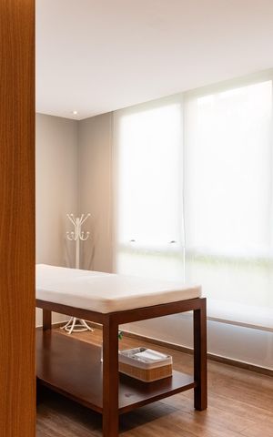 Apartamento à venda com 141m², 3 quartos e 4 vagas Apartamento à venda com 141m², 3 quartos e 4 vagasSPA