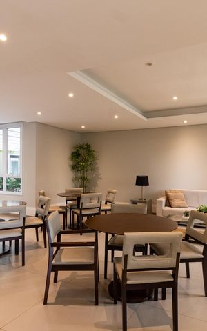 Apartamento à venda com 141m², 3 quartos e 4 vagas Apartamento à venda com 141m², 3 quartos e 4 vagasSalão de Festas