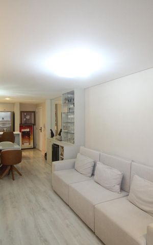 Apartamento à venda com 84m², 3 quartos e sem vagaSala