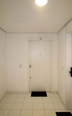 Apartamento à venda com 84m², 3 quartos e sem vagaCorredor