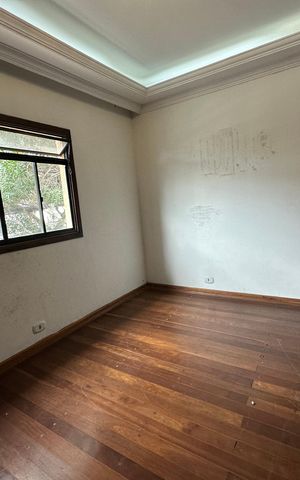 Casa à venda com 190m², 3 quartos e 1 vaga Casa à venda com 190m², 3 quartos e 1 vagaSala