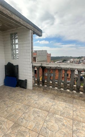 Casa à venda com 190m², 3 quartos e 1 vaga Casa à venda com 190m², 3 quartos e 1 vagaÁrea de Serviço