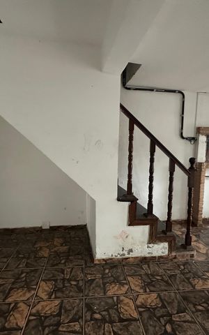 Casa à venda com 190m², 3 quartos e 1 vaga Casa à venda com 190m², 3 quartos e 1 vagaGaragem