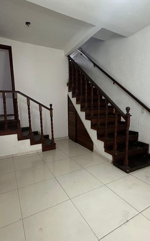 Casa à venda com 190m², 3 quartos e 1 vaga Casa à venda com 190m², 3 quartos e 1 vagaCozinha