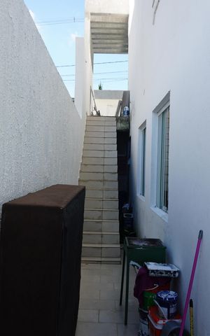 Casa de condomínio à venda com 280m², 4 quartos e 3 vagasÁrea Externa