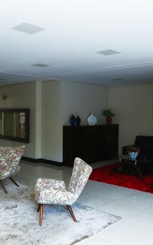 Apartamento à venda com 70m², 2 quartos e 1 vagaHall de entrada