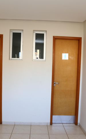 Apartamento à venda com 70m², 2 quartos e 1 vagaBanheiros do salão de festas