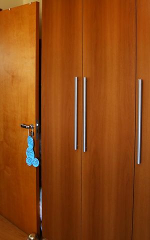 Apartamento à venda com 70m², 2 quartos e 1 vagaArmário da suíte