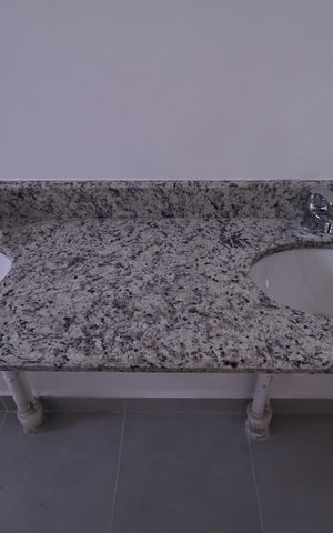 Apartamento à venda com 133m², 3 quartos e 2 vagas Apartamento à venda com 133m², 3 quartos e 2 vagasBanheiro suíte 1
