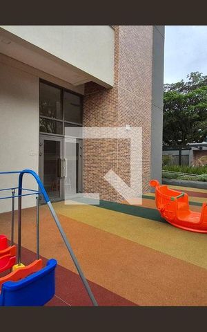 Apartamento à venda com 133m², 3 quartos e 2 vagas Apartamento à venda com 133m², 3 quartos e 2 vagasÁrea comum - Playground