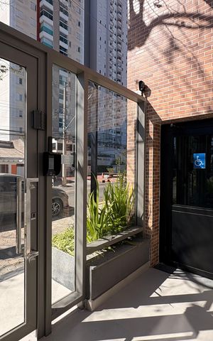 Apartamento à venda com 133m², 3 quartos e 2 vagas Apartamento à venda com 133m², 3 quartos e 2 vagasHall de entrada