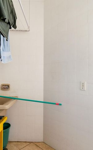 Apartamento à venda com 81m², 2 quartos e 2 vagas Apartamento à venda com 81m², 2 quartos e 2 vagasÁrea de Serviço