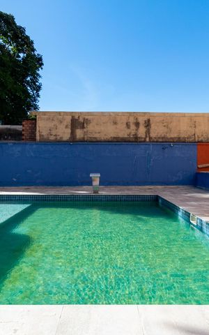 Apartamento à venda com 81m², 2 quartos e 2 vagas Apartamento à venda com 81m², 2 quartos e 2 vagasÁrea comum - Piscina