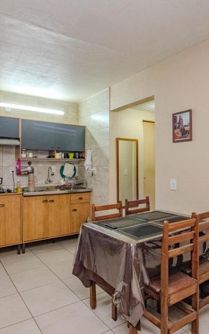 Apartamento à venda com 49m², 2 quartos e 1 vaga Apartamento à venda com 49m², 2 quartos e 1 vagaSala/Cozinha