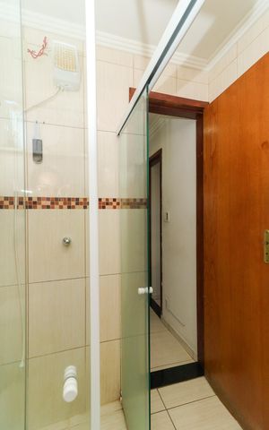 Casa para alugar com 100m², 3 quartos e 1 vaga Casa para alugar com 100m², 3 quartos e 1 vagaBanheiro da Suíte