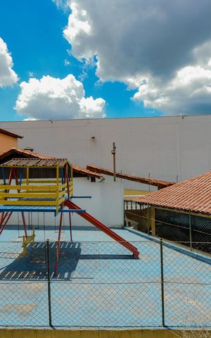 Apartamento para alugar com 60m², 2 quartos e 1 vaga Apartamento para alugar com 60m², 2 quartos e 1 vagaÁrea comum - Playground