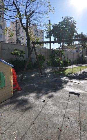 Apartamento à venda com 95m², 3 quartos e sem vagaÁrea comum - Playground