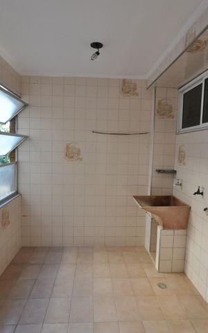 Apartamento à venda com 95m², 3 quartos e sem vagaÁrea de Serviço