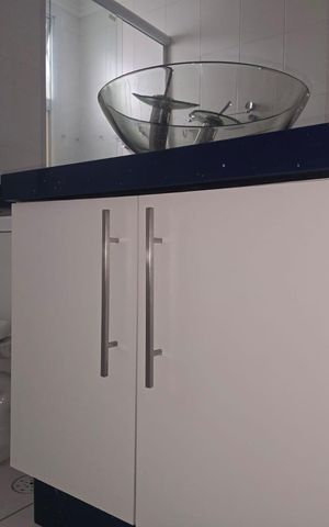 Apartamento para alugar com 60m², 2 quartos e 1 vaga Apartamento para alugar com 60m², 2 quartos e 1 vagaBanheiro da Suíte