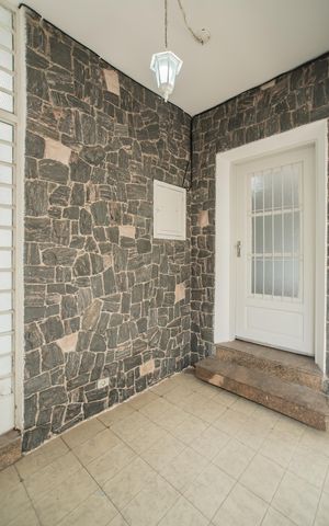 Casa para alugar com 178m², 4 quartos e 2 vagas Casa para alugar com 178m², 4 quartos e 2 vagasHall de entrada