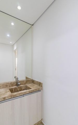 Apartamento à venda com 47m², 2 quartos e 1 vaga Apartamento à venda com 47m², 2 quartos e 1 vagaBanheiro